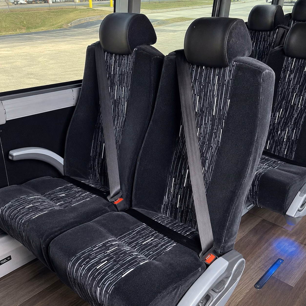 airport shuttle transportation for out of town wedding guests in north las vegas