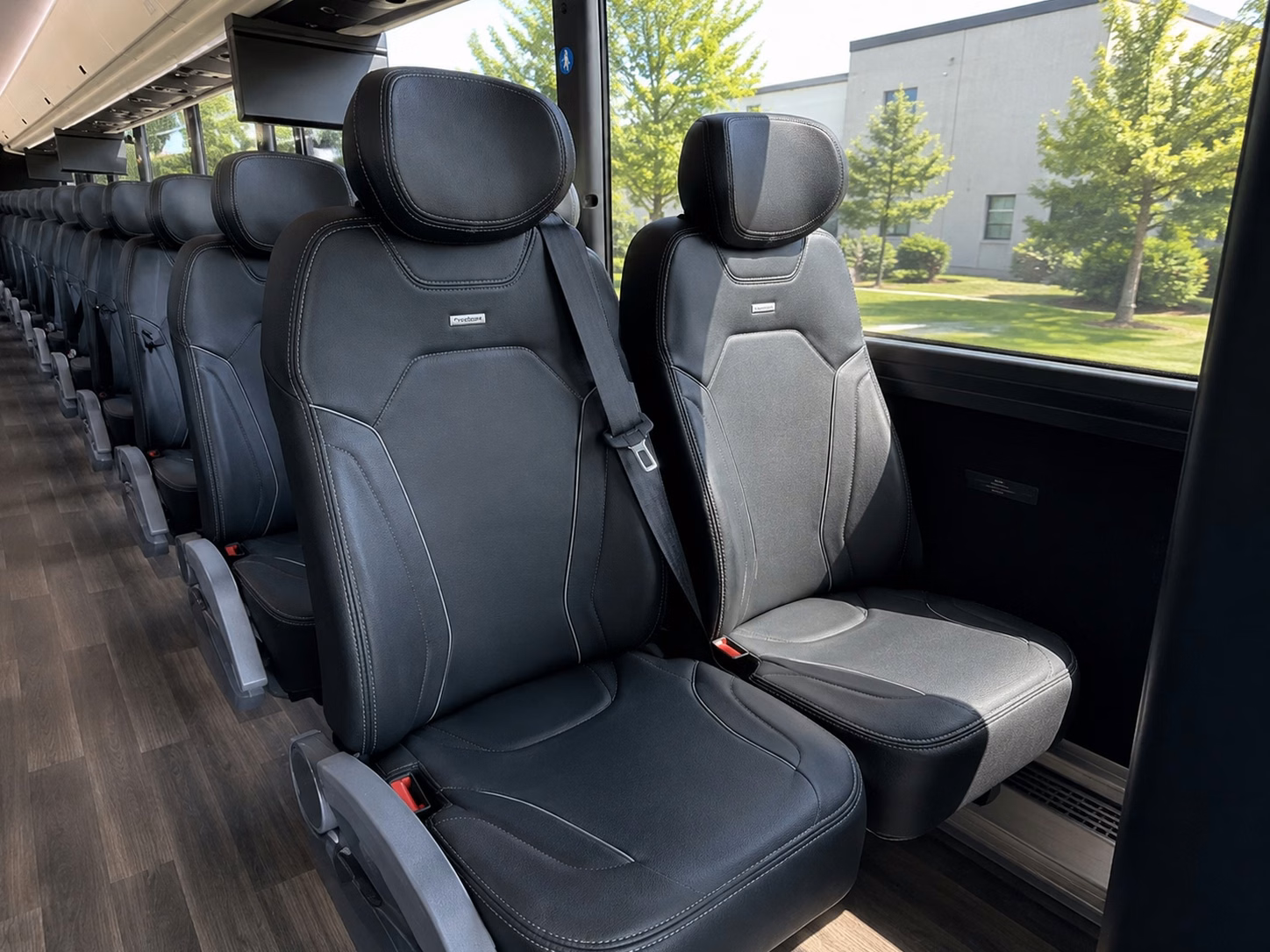 corporate and group sporting event shuttle services based in north las vegas